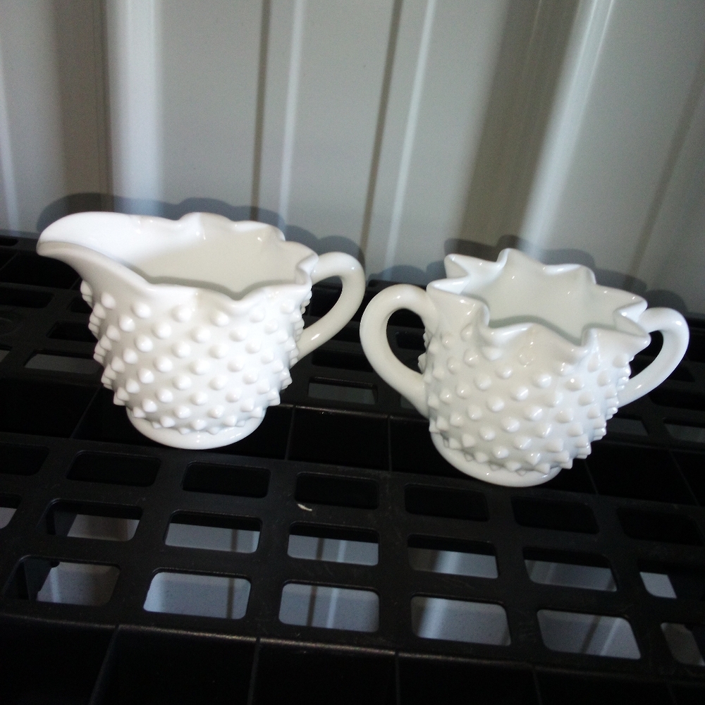 Vintage Fenton white milk glass hobnail creamer and sugar set